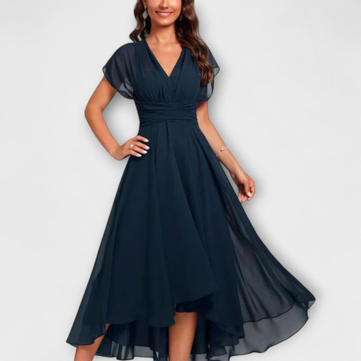 Vestido Midi com Linhas