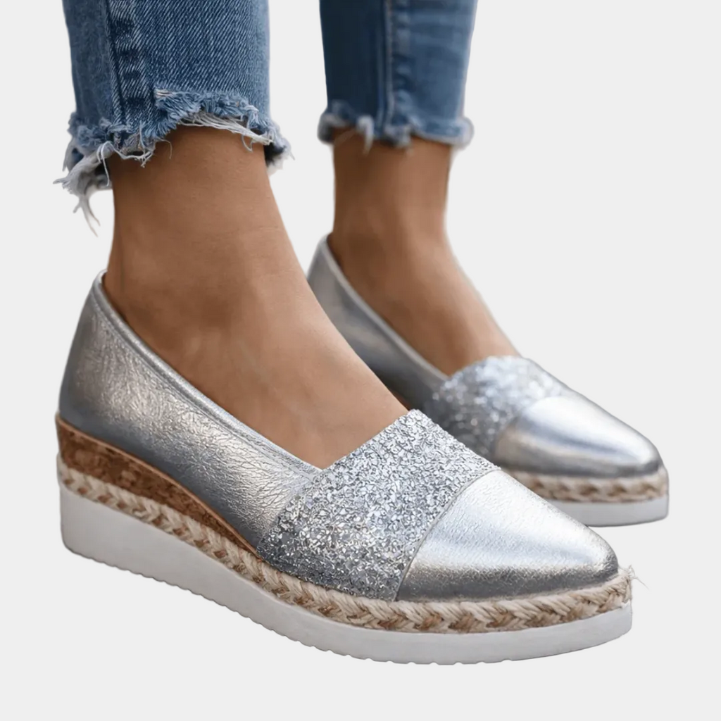 Alethea - сандали с блестяща платформа