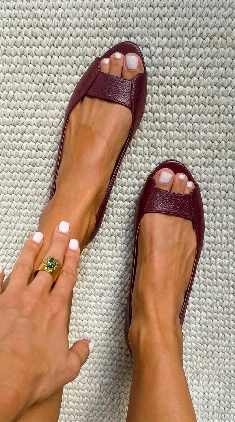 Лилия | Златни Сандали Comfort Chic